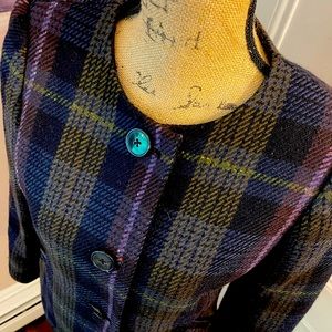 Brooks Brothers suit jacket with scoop neck in plaid design